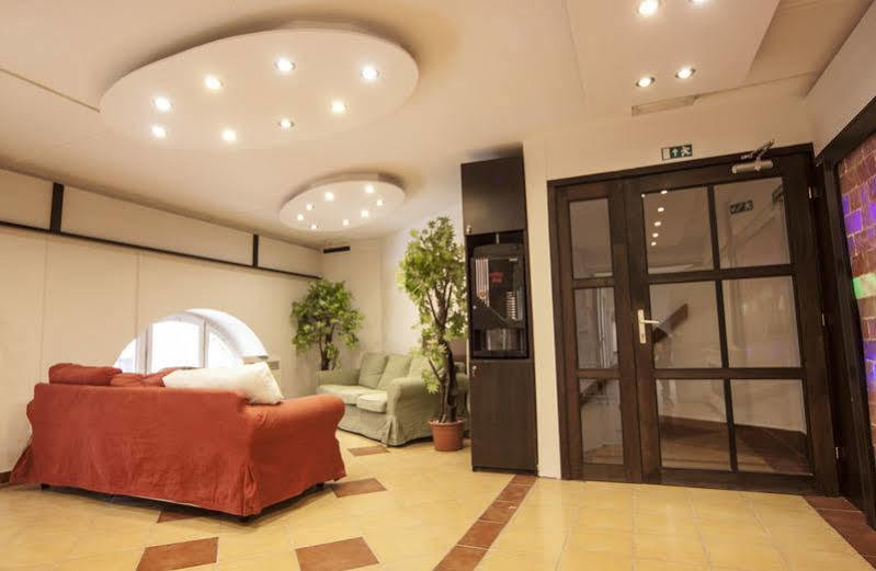 Walking Bed Budapest Downtown Albergue Exterior foto