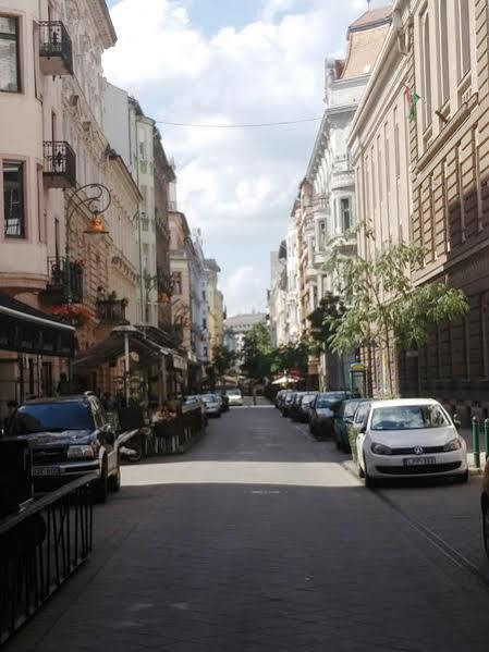 Walking Bed Budapest Downtown Albergue Exterior foto