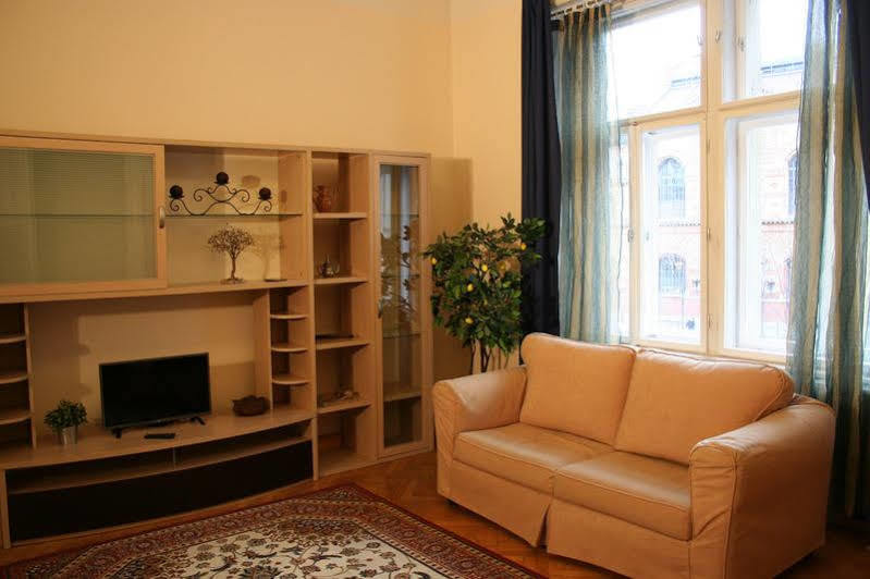 Walking Bed Budapest Downtown Albergue Exterior foto